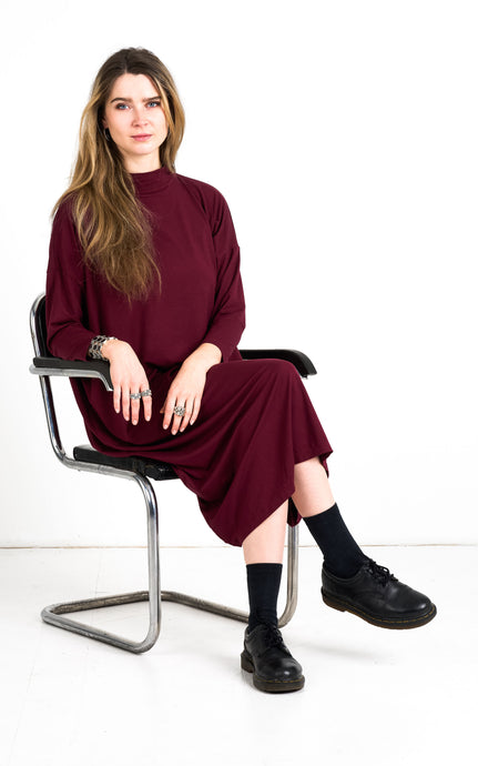 Turtle neck dress maroon