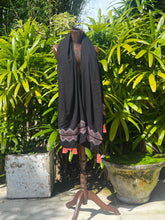 Load image into Gallery viewer, Java Sarong Black