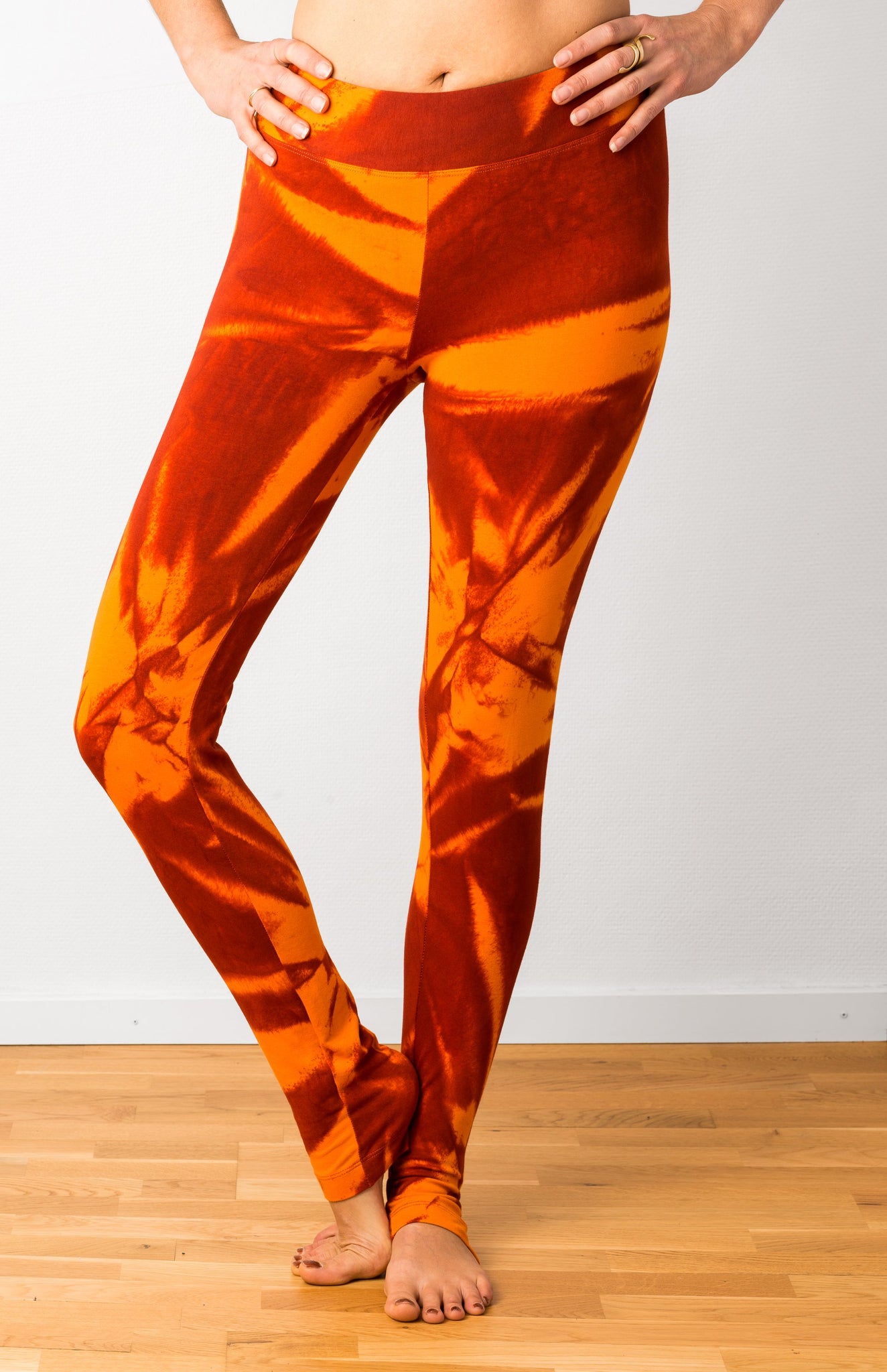 Orange Blue Tie Dye Women Leggings Side Pockets, Printed Yoga Pants Gr –  Starcove Fashion